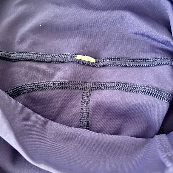 Lululemon high rise yoga pant - Picture 5 of 5